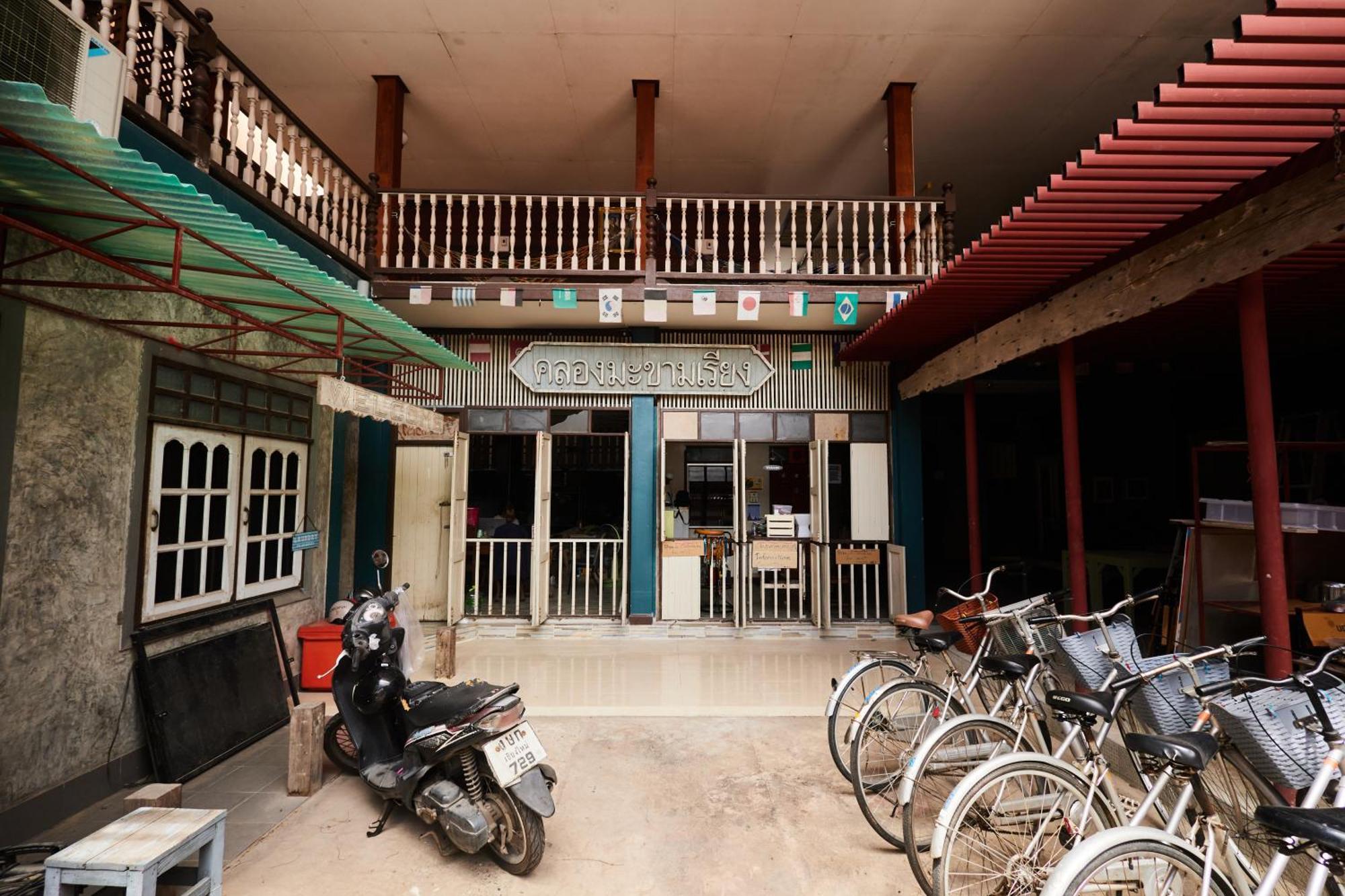 Chommuang Guest House Phra Nakhon Si Ayutthaya Luaran gambar