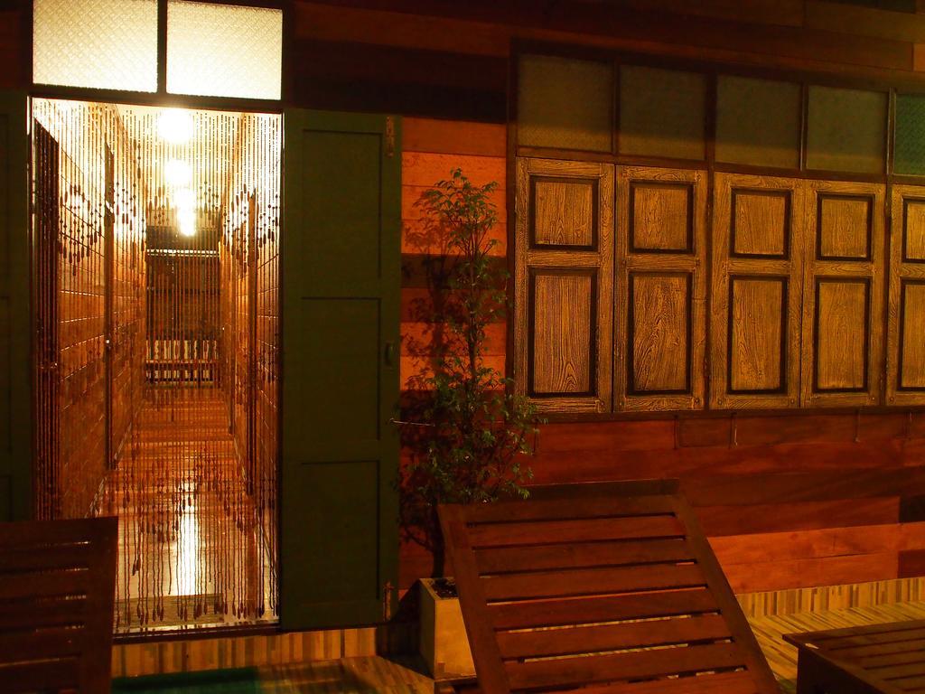 Chommuang Guest House Phra Nakhon Si Ayutthaya Luaran gambar